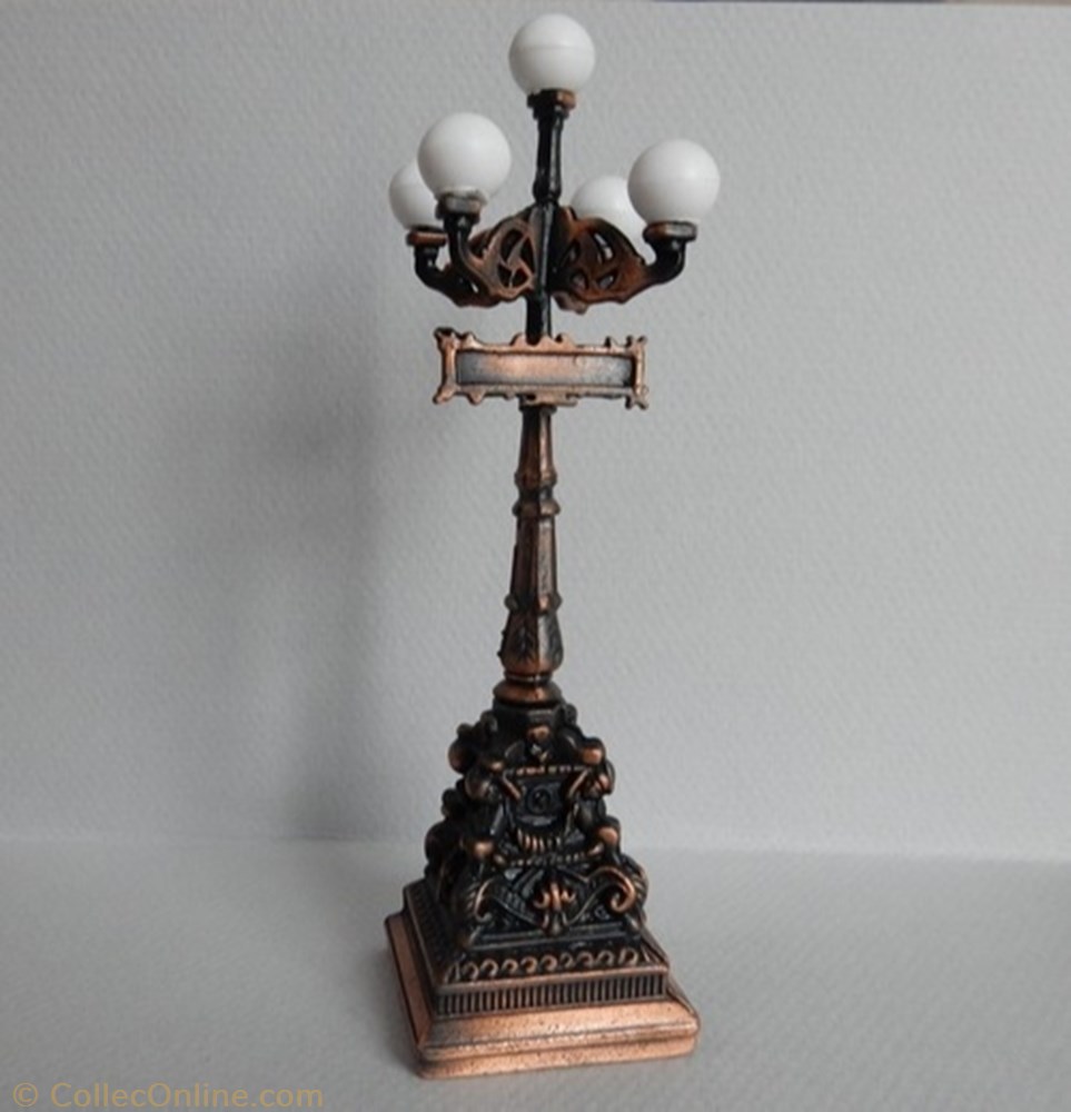 Lanterne de rue figurine autre lanterne de rue