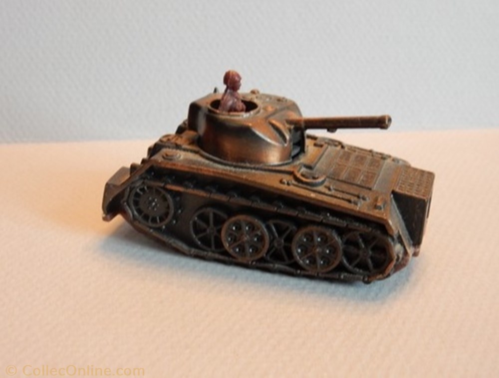 Char de combat figurine autre char de combat