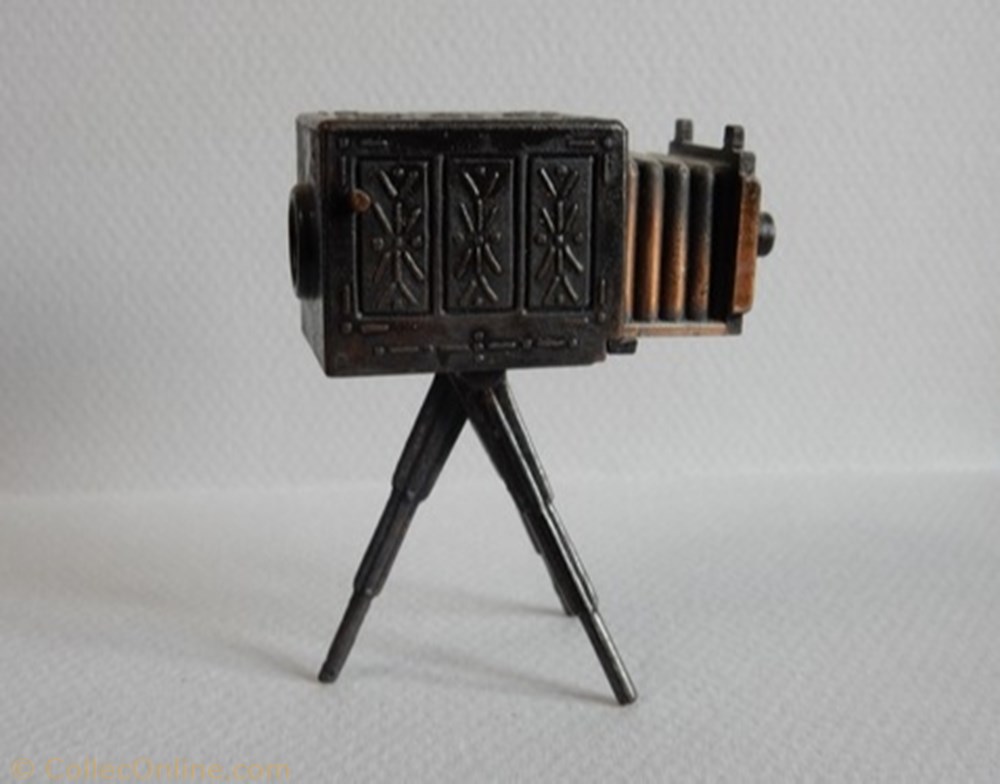 figurine autre appareil photo