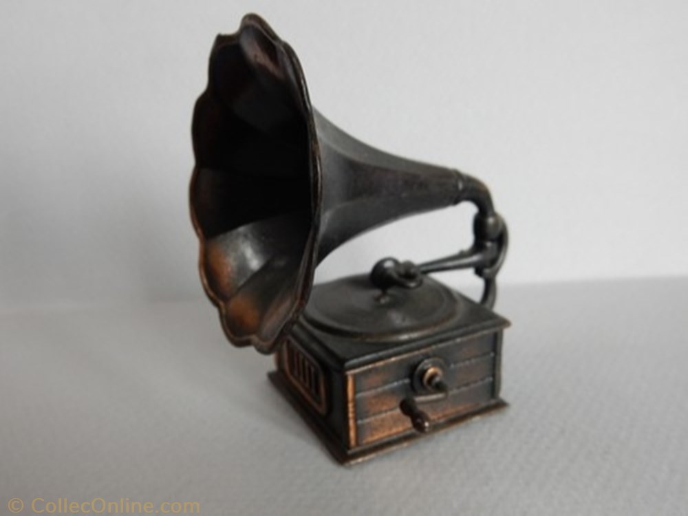Phonographe figurine autre phonographe