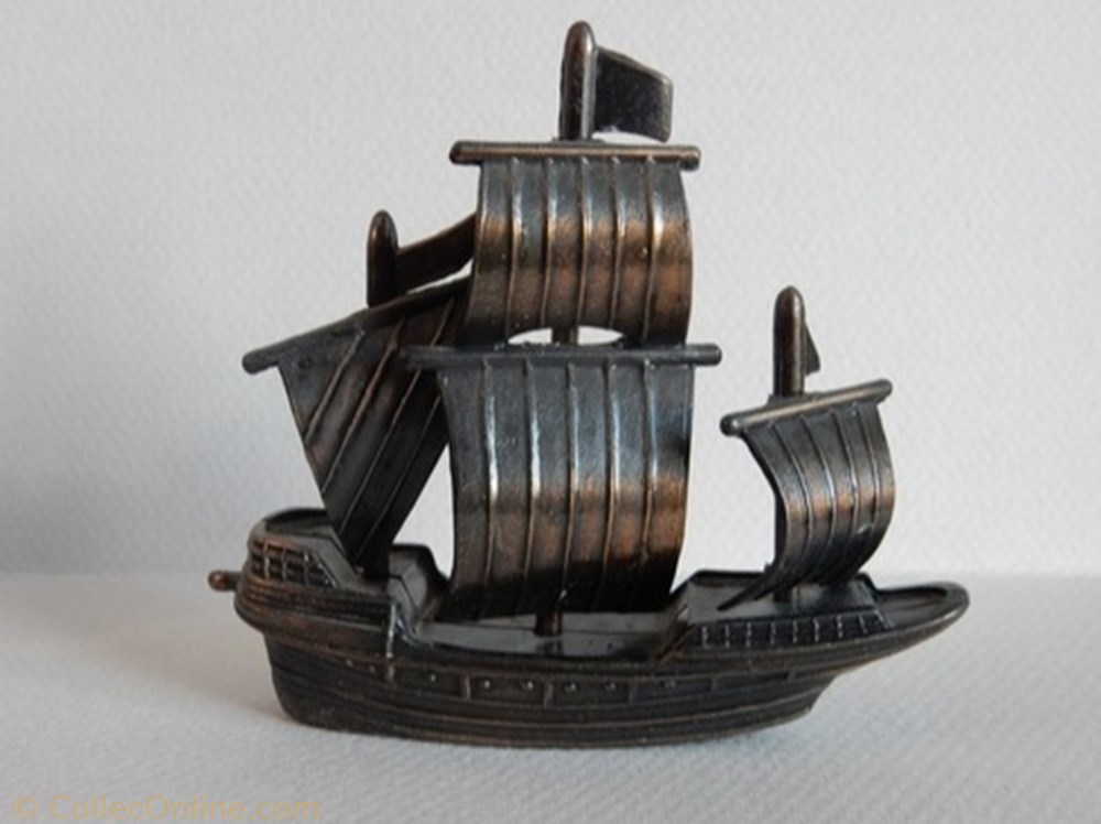 Bateau a voiles figurine autre bateau a voiles