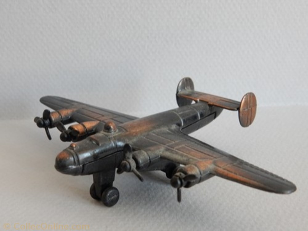 Avion B 24 Bomber figurine autre avion b 24 bomber