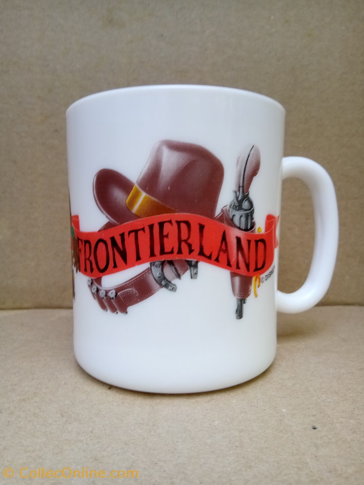 Art de la table\Mug Arcopal\pétrolier\ESSO diver art de la table mug arcopal petrolier esso