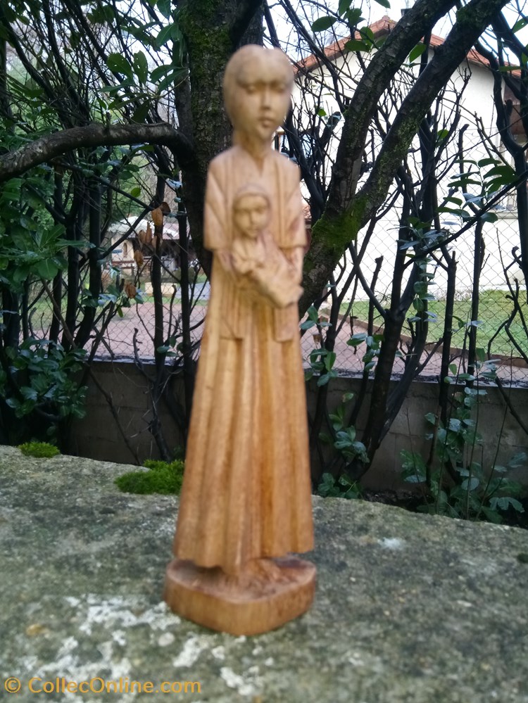 Statuette vierge à l'enfant en bois patrimoine religieux statuette vierge a enfant en bois