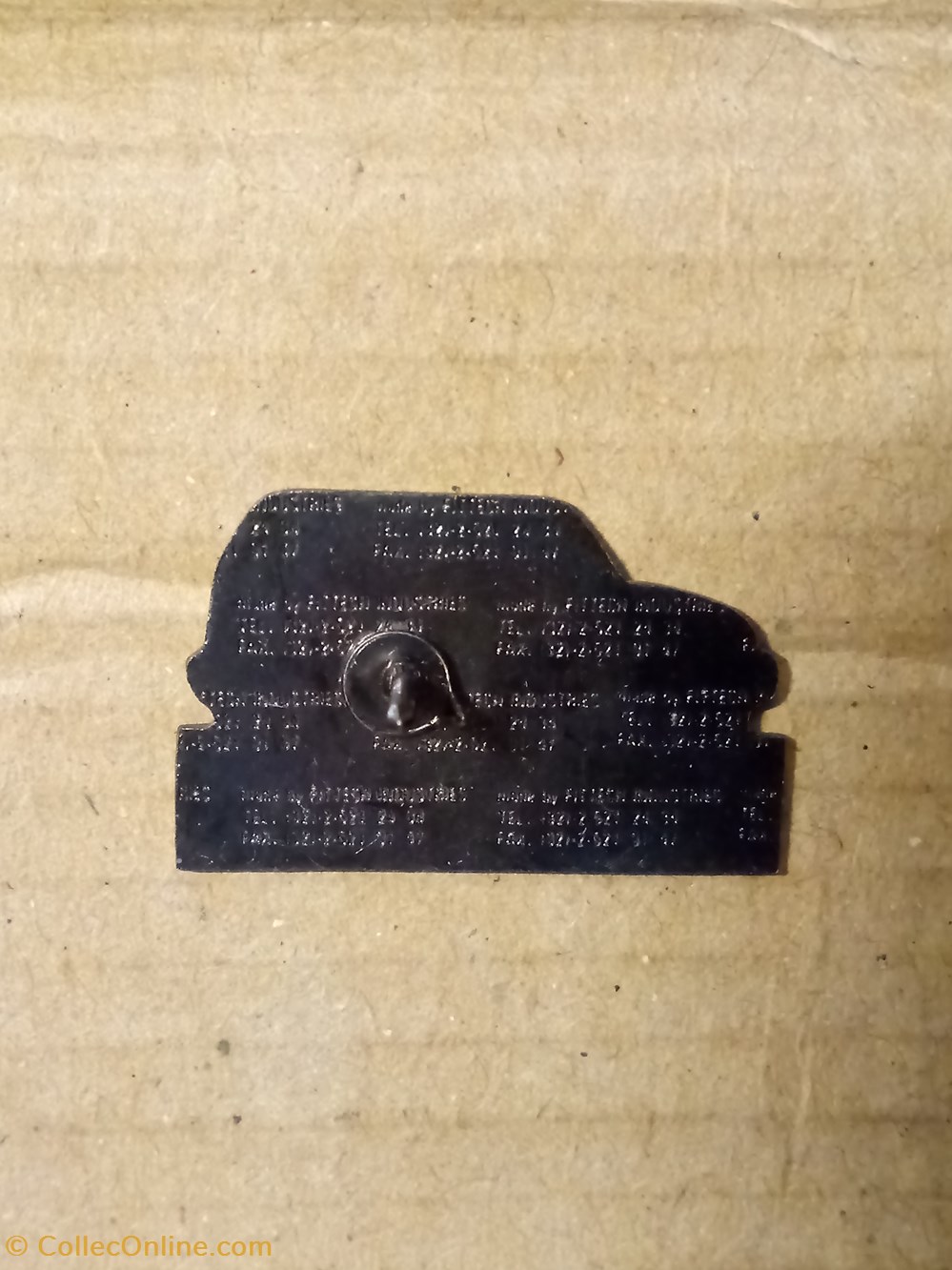 Pin's\constructeur\Daihatsu divers pin pis constructeur daihatsu