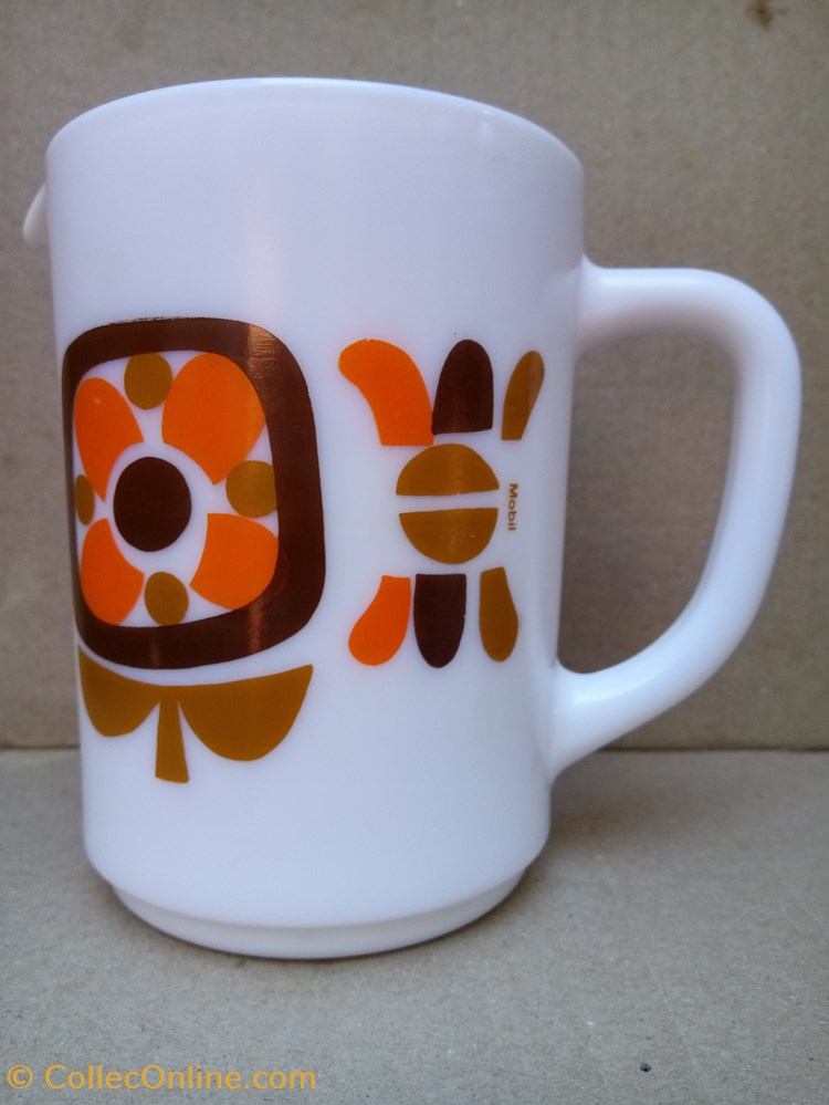 Verseuse à lait MOBIL années 70' Arcopal art de table argenterie service the cafe tasses mugs verseuse a lait mobil annees 70 arcopal