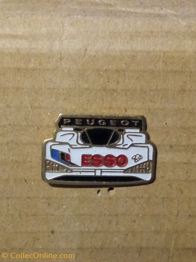 Pin's\Pétroliers\Esso divers pin pis petroliers esso