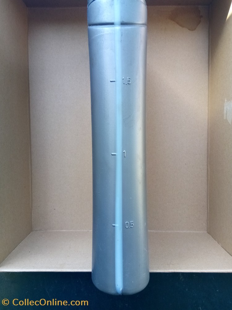 transports voiture bidons huile plastique petrolier yacco