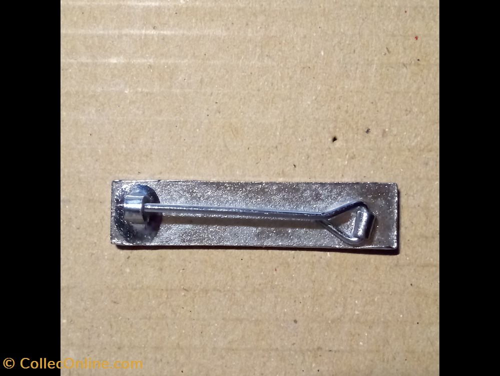 Pin's\constructeur\Scania divers pin pis constructeur scania