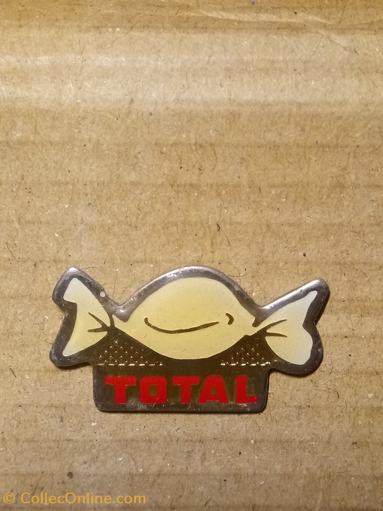 Pin's\Pétroliers\Total divers pin pis petroliers total