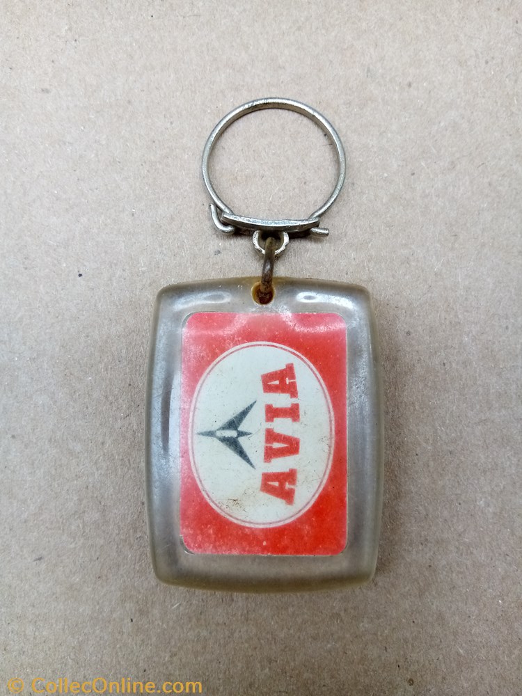 Porte-clé\pétrolier\Avia autre porte cle petrolier avia