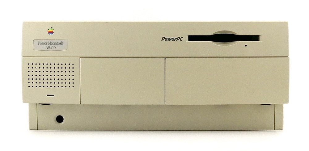 Power Macintosh 7200/75 (2) informatique power macintosh 7200 75 2