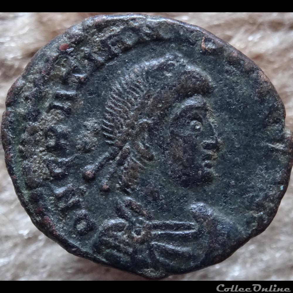Ae3 Gratien - Arles RIC. 15 4 monnaie antique romaine ae3 gratien arles ric 15