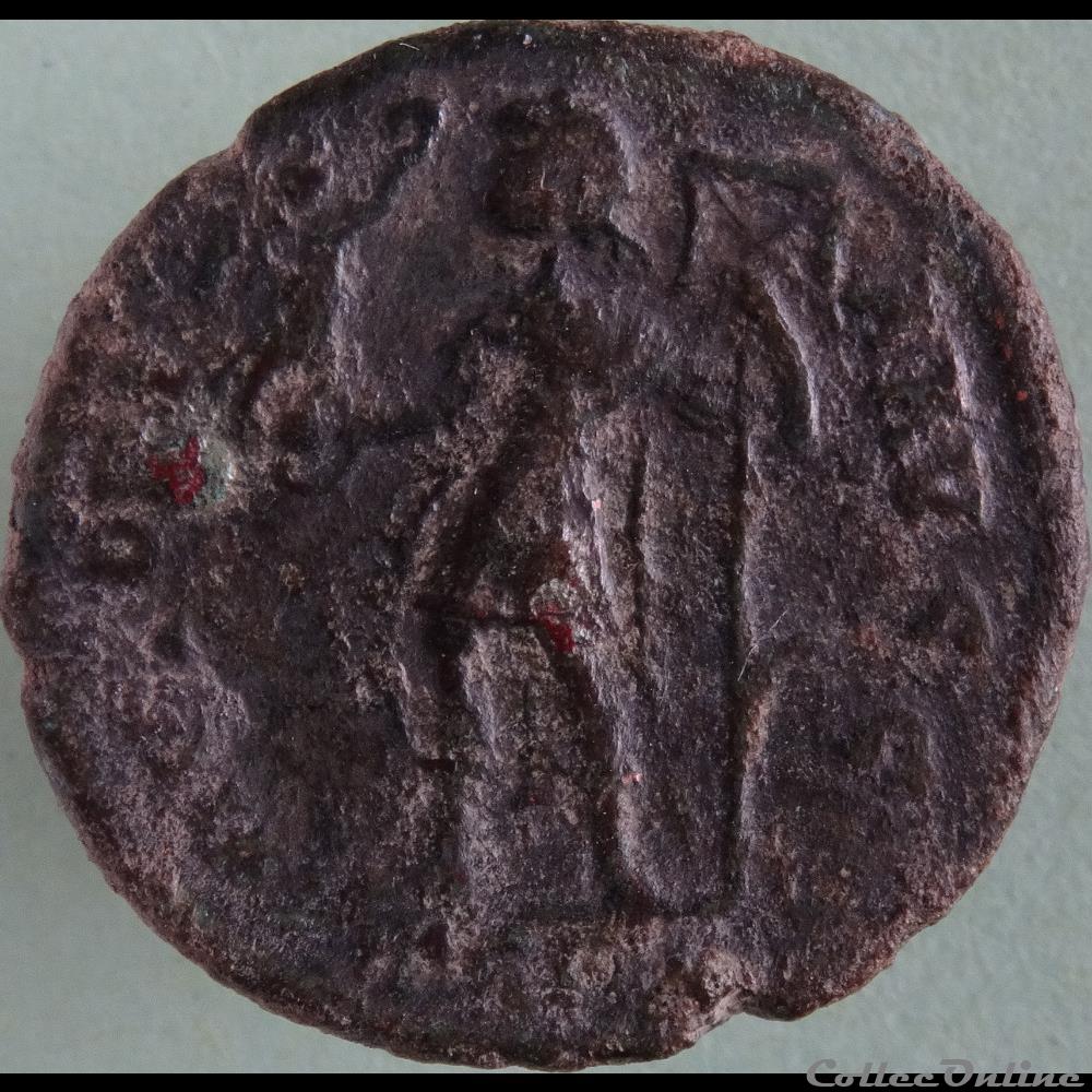 Ae2 Magnus Maximus - Arles RIC. 27 4 monnaie antique romaine ae2 magnus maximus arles ric 27