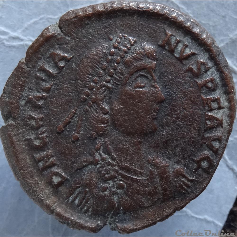 Ae2 Gratien - Siscia RIC. 26 monnaie antique romaine ae2 gratien siscia ric 26