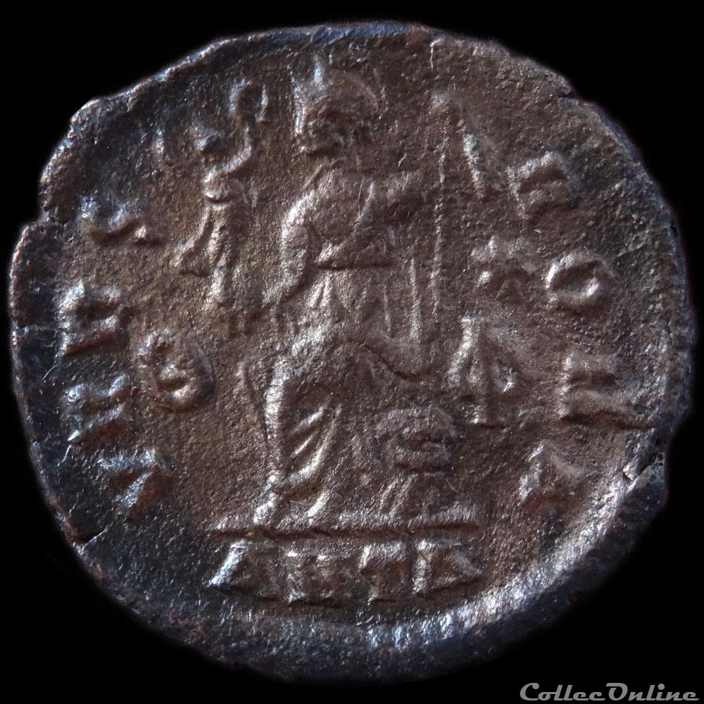 monnaie antique romaine ae3 valentinien ii antioche ric 51