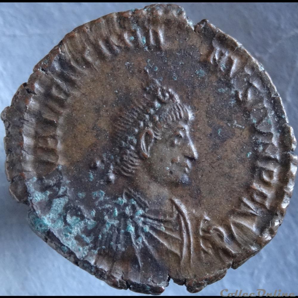 Ae3 Valentinien II - Aquilée RIC. 18 c monnaie antique romaine ae3 valentinien ii aquilee ric 18 c