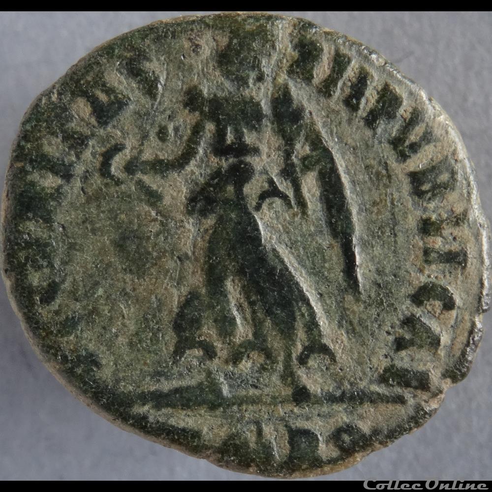 Ae3 Valens - Rome RIC. 24 3 monnaie antique romaine ae3 valens rome ric 24