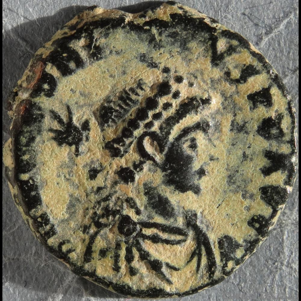 Ae4 Honorius - Alexandrie RIC. 157 2 monnaie antique romaine ae4 honorius alexandrie ric 157