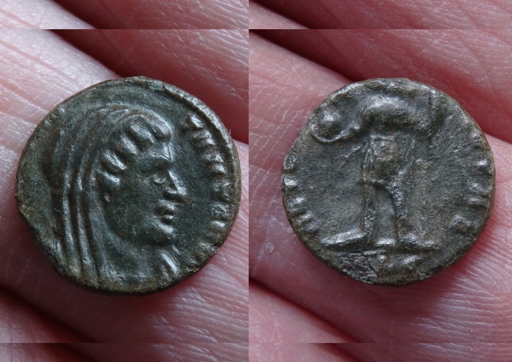 RIC - , Bastien - , Cf. RIC. 3 monnaies antiques romaines imperiales et republicaines ric bastien cf ric 3