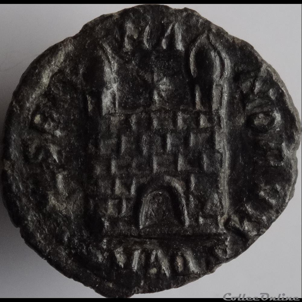 Ae4 Maxime le Grand - Aquilée RIC. 55 2 monnaie antique romaine ae4 maxime le grand aquilee ric 55