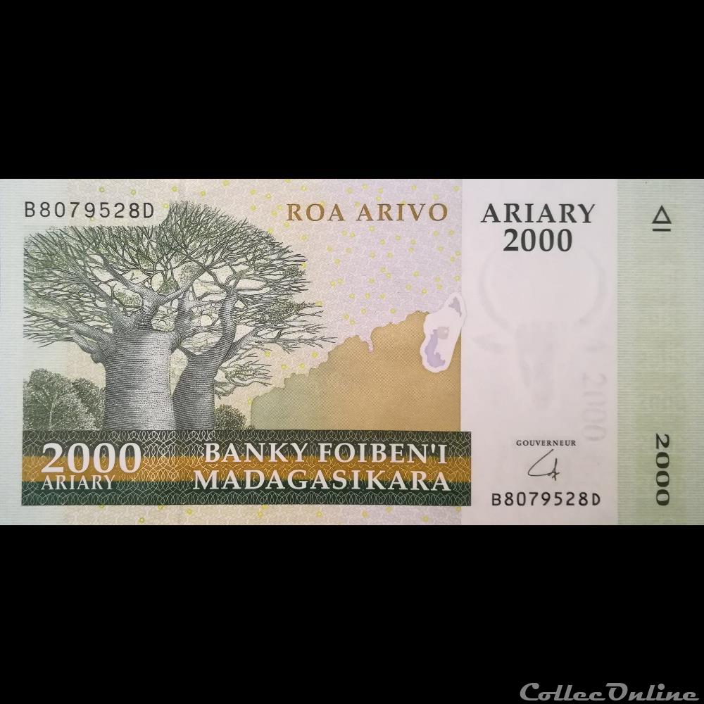 MADAGASCAR - P 90 C - 2000 ARIARY - 2014 billet afrique madagascar p 90 c 2000 ariary 2014