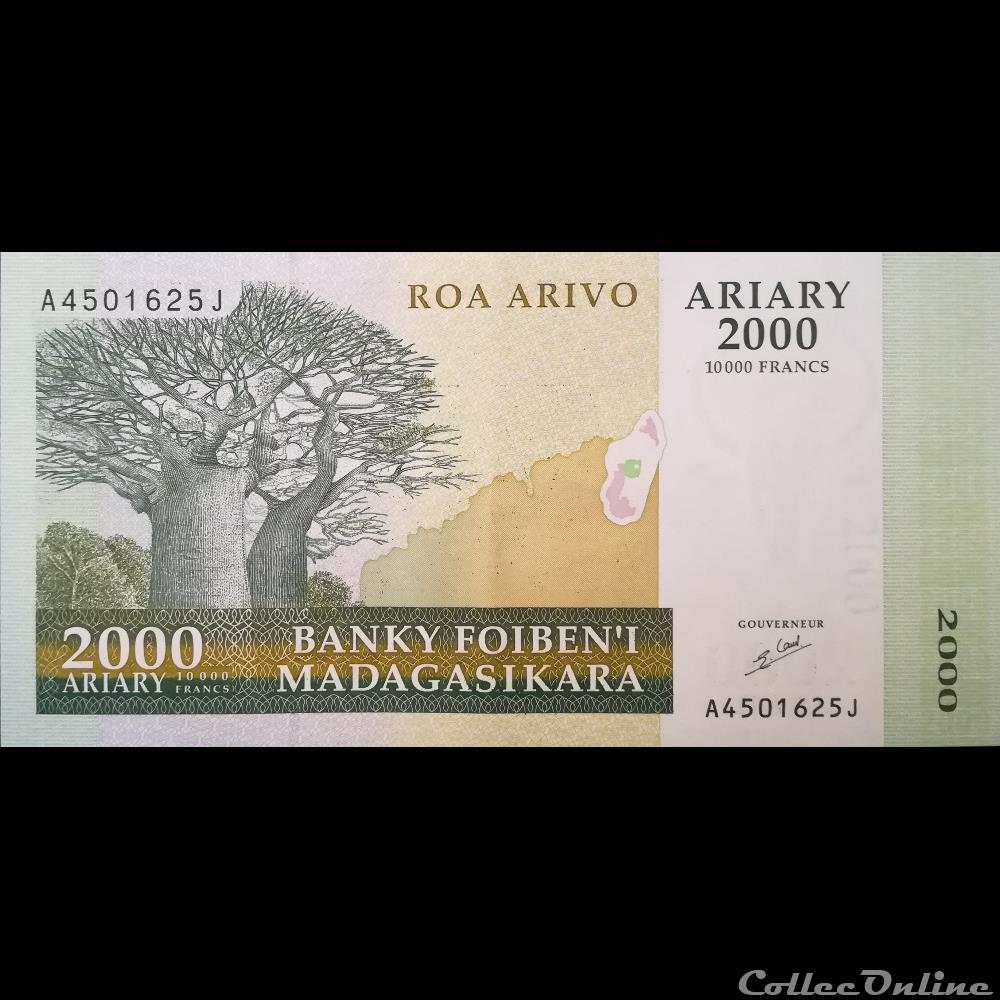 MADAGASCAR - P 83 - 2000 ARIARY - 2003 billet afrique madagascar p 83 2000 ariary 2003