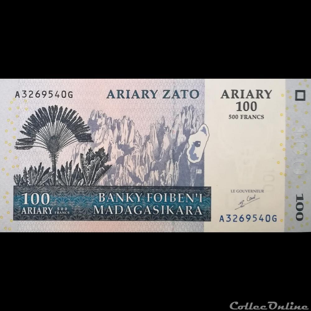 MADAGASCAR - P 86 A - 100 ARIARY - 2004 billet afrique madagascar p 86 a 100 ariary 2004