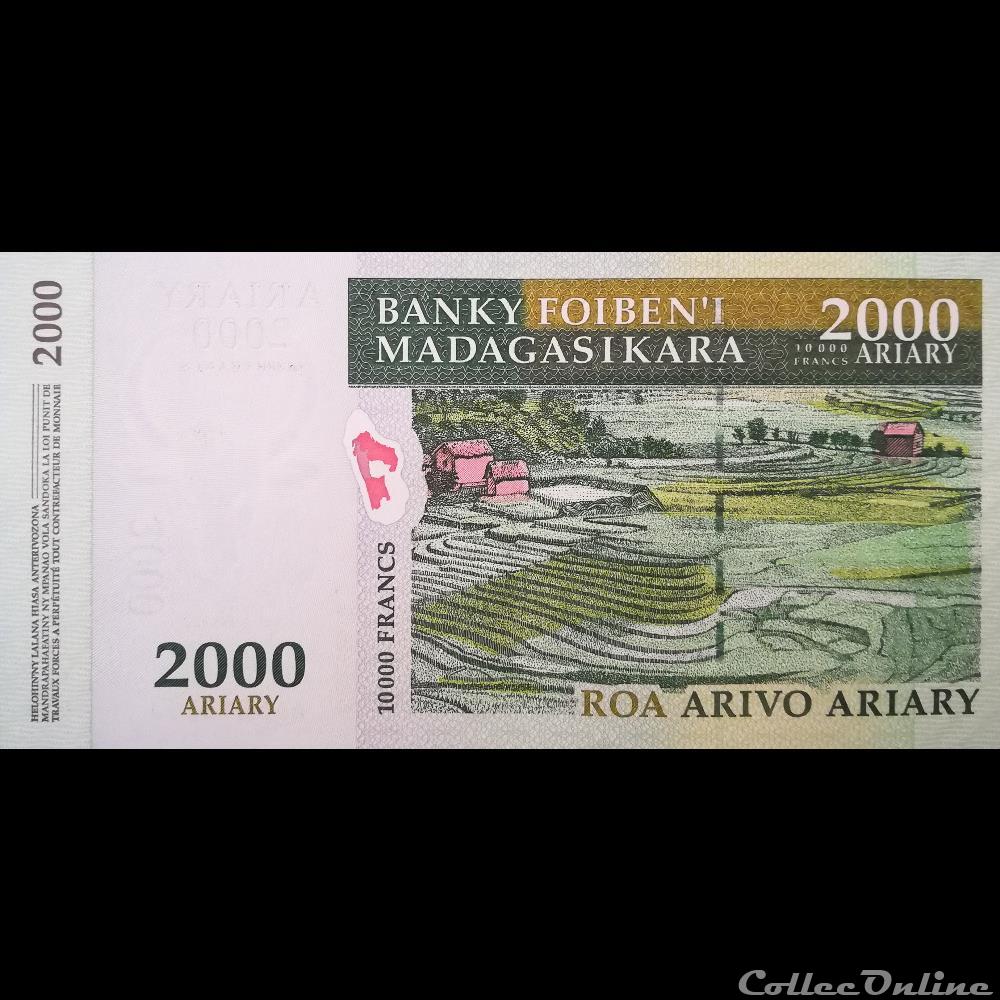 MADAGASCAR - P 83 - 2000 ARIARY - 2003 billet afrique madagascar p 83 2000 ariary 2003