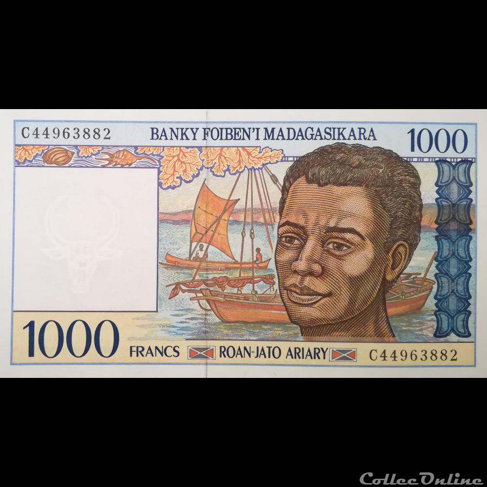 MADAGASCAR - P 76 B - 1000 FRANCS - 1994 billet afrique madagascar p 76 b 1000 francs 1994