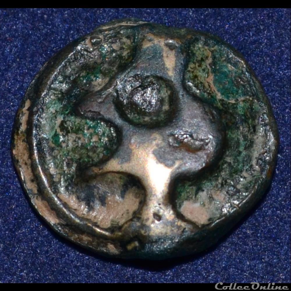 TURONS (Région de Touraine) Potin “à la tête diabolique” monnaie antique gauloise turons region de touraine potin a la tete diabolique