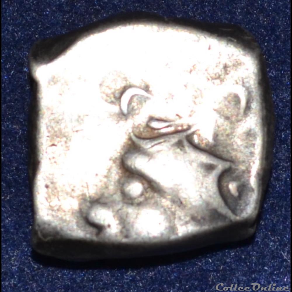 VOLQUES TECTOSAGES (région de Toulouse) Drachme à tête négroïde monnaie antique gauloise volques tectosages region de toulouse drachme a tete negroide