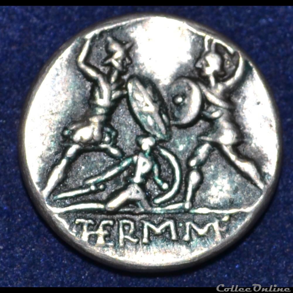 monnaie antique romaine minucia