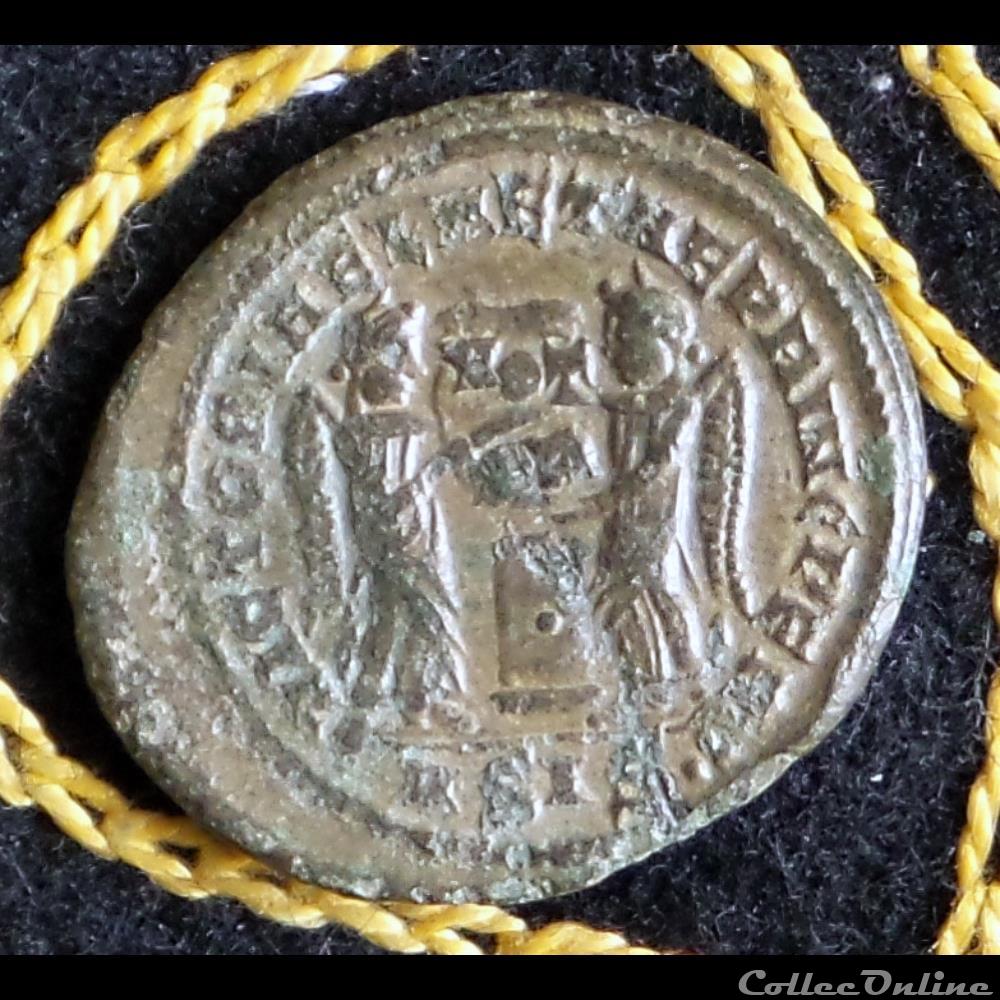 CONSTANTIN Ier - de 3,46g et 19/22mm de diamètre. monnaie antique romaine constantin ier de 3 46g et 19 22mm de diametre