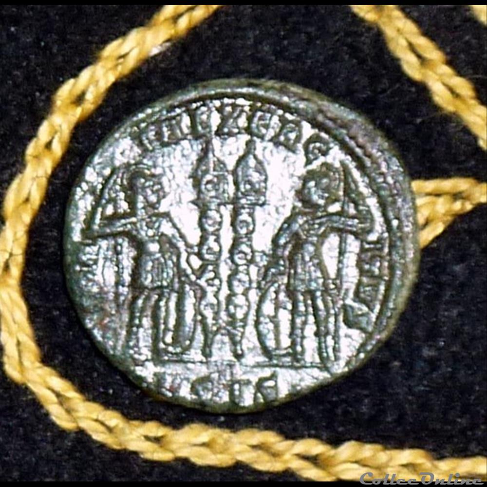Mon Troisième et Quatrième siècle. monnaie antique romaine mon troisieme et quatrieme siecle