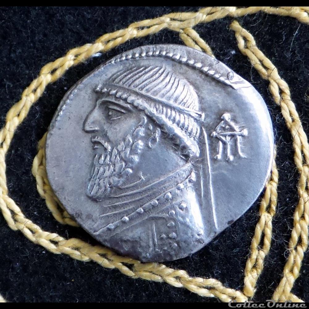 MITHRADATES II - AR Drachm de 4,06g et 19 mm de diamètre. monnaie antique elymaide parthe sassanide mithradates ii ar drachm de 4 06g et 19 mm de diametre