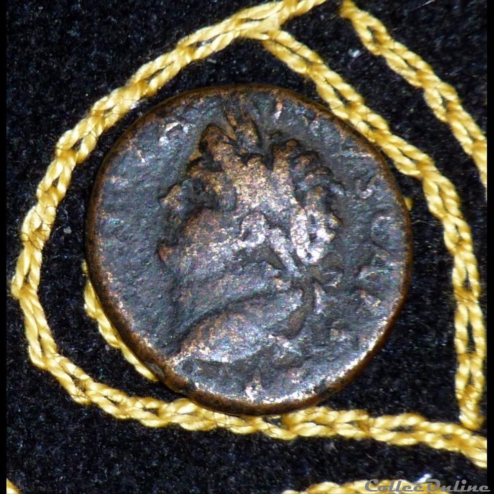 DOMITIEN - AE Semis de 7,95g et 20 mm de diamètre. monnaie antique romaine provinciale domitien ae semis de 7 95g et 20 mm de diametre