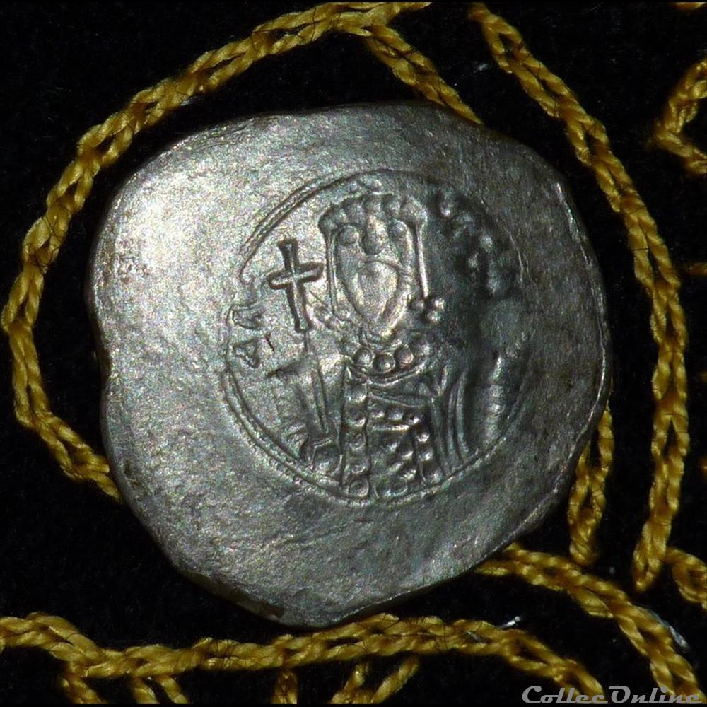 ALEXIUS I - Trachy Aspron de 4,46g et 26 mm de diamètre. monnaie antique byzantine alexius i trachy aspron de 4 46g et 26 mm de diametre