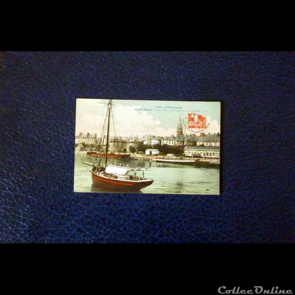 carte postale france bretagne saint malo la grande porte et la vieille fleche de la cathedrale