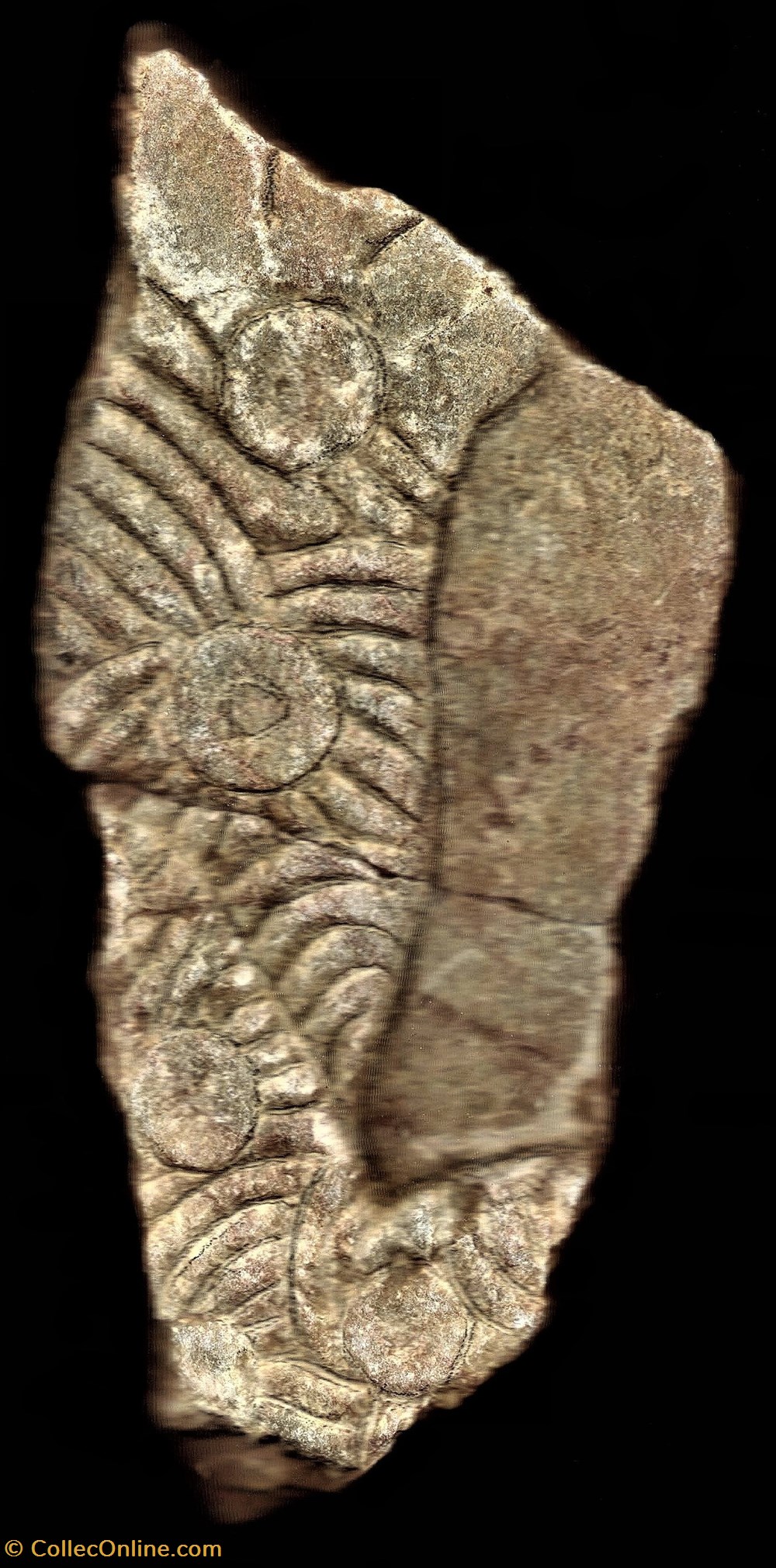 art antiquites archeologie europe roche decorative 3