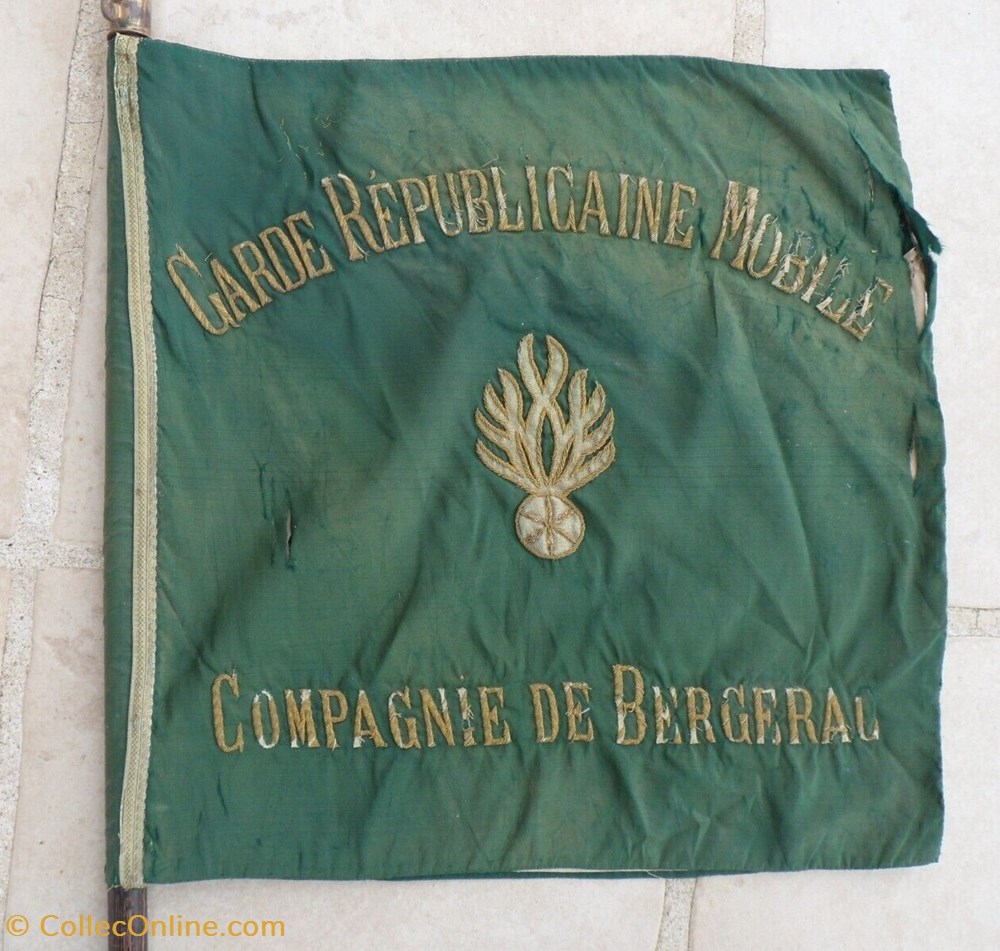 militaria police gendarmerie fanion de la compagnie de bergerac de la garde republicaine mobile entre 1926 et 1942