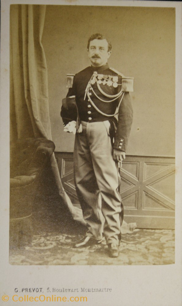 Capitaine de Gendarmerie Impériale, Second Empire militaria photographies capitaine de gendarmerie imperiale second empire