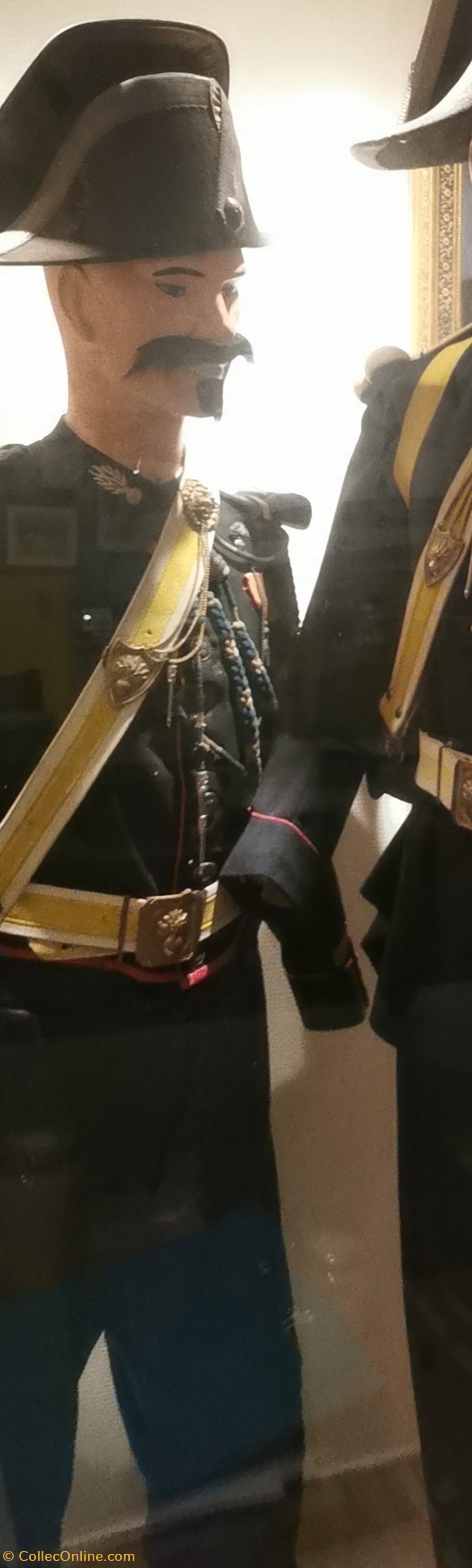 Mannequin Gendarme à Pied 1872 en petite tenue de sortie militaria uniformes mannequin gendarme a pied 1872 en petite tenue de sortie