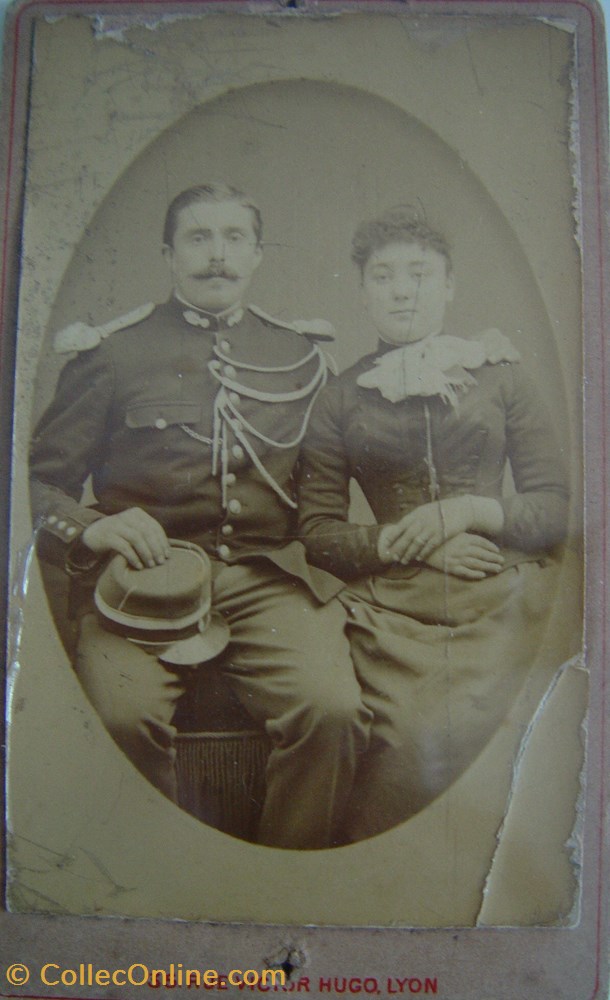 militaria photographies gendarme national vers 1880 troisieme republique avec son epouse