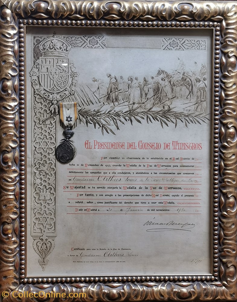 militaria medailles insignes 1930 diplome et medaille de la paix du maroc