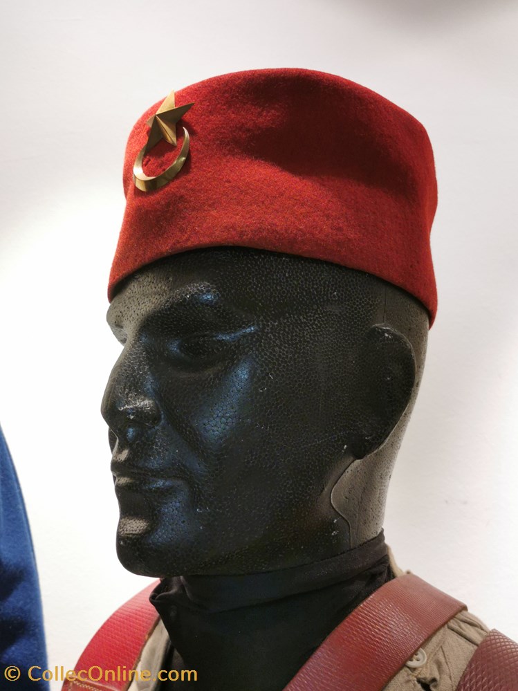 militaria casques coiffures 06