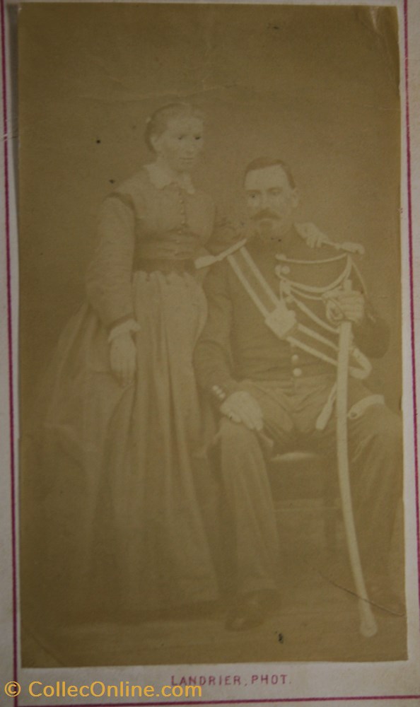 Gendarme Impérial, Second Empire, avec son épouse militaria photographies gendarme imperial second empire avec son epouse