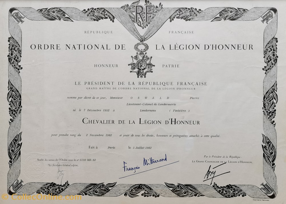 1982 Diplôme de Chevalier de la Légion d'honneur militaria medailles insignes 1982 diplome de chevalier de la legion honneur