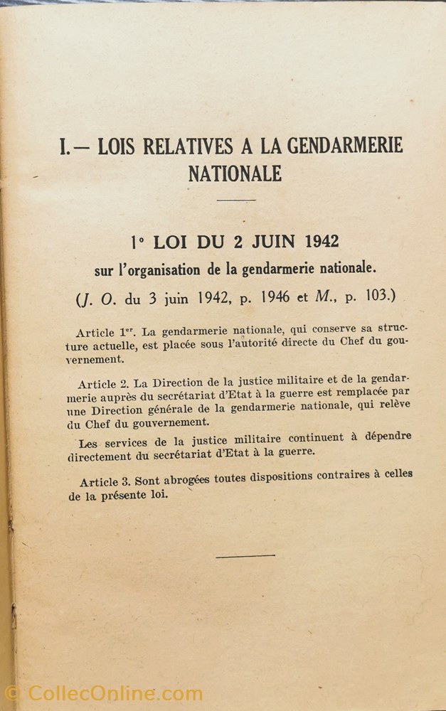 1943 L'Organisation de la Gendarmerie et de la Garde militaria livres revues catalogues 1943 organisation de la gendarmerie et de la garde