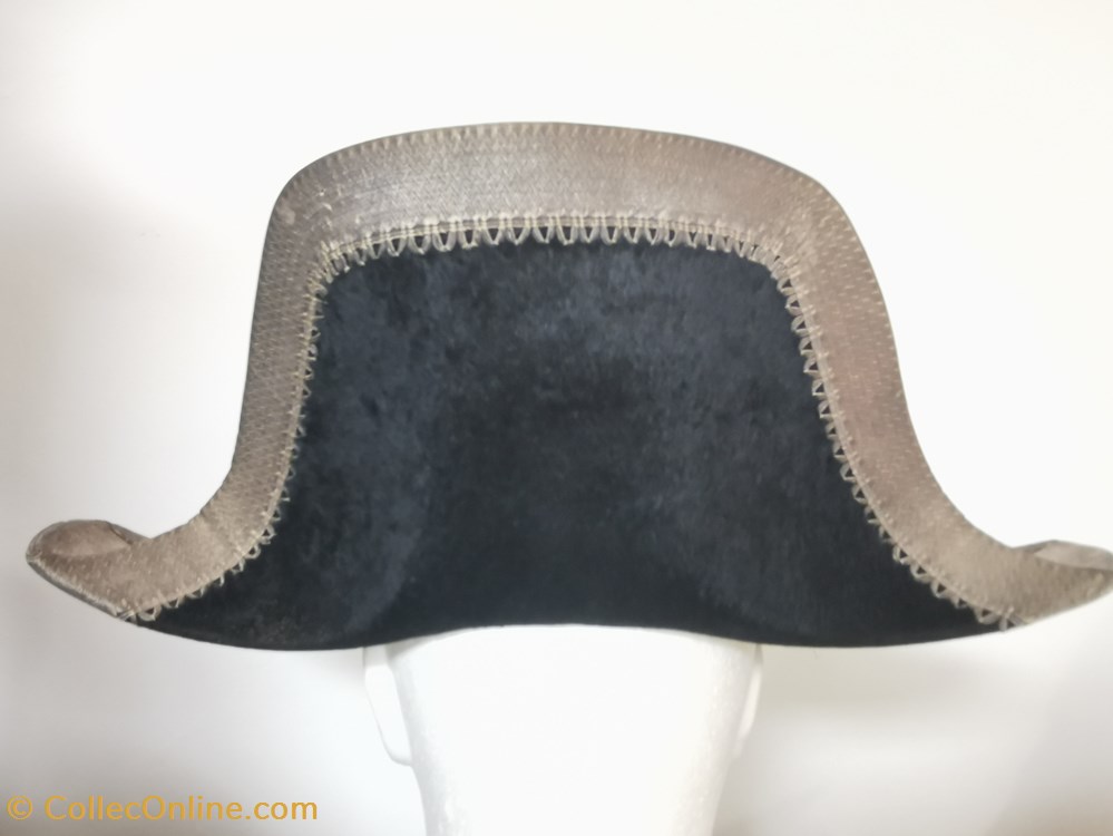 Bicorne de Lieutenant ou Capitaine modèle 1895-1903 2 militaria casques coiffures bicorne de lieutenant ou capitaine modele 1895 1903
